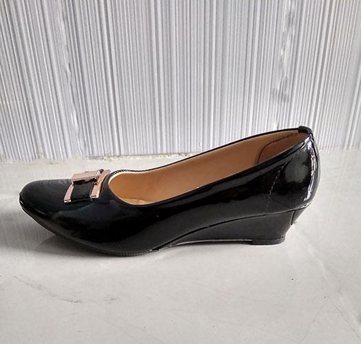 Threeasih Sepatu Wanita Wedges Pantofel Pita Permata Hitam Sepatu Pantofel dan Trendy - Sepatu Kerja dan Sepatu Kuliah - Hitam Threeasih Sepatu Wanita Wedges Pantofel Pita Permata Hitam Sepatu Pantofel dan Trendy - Sepatu Kerja dan Sepatu Kuliah - Hitam