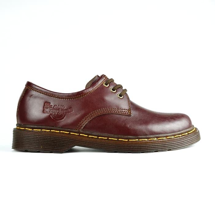 Sepatu Boots Pria Low Boot 3 Hole Kulit Asli Like Docmart 1060 Sepatu Boots Pria Low Boot 3 Hole Kulit Asli Like Docmart 1060