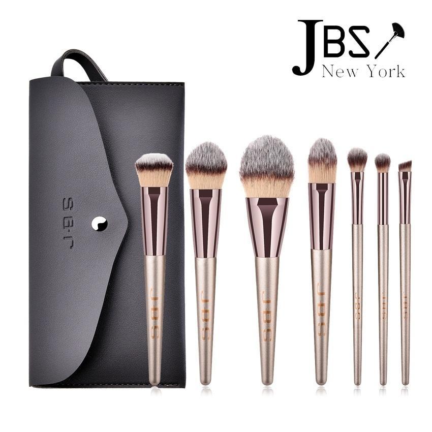 JBS New York Kuas Makeup Brush 7 Set - Exclusive Brush Set Make Up Dompet Kuas K066 JBS New York Kuas Makeup Brush 7 Set - Exclusive Brush Set Make Up Dompet Kuas K066