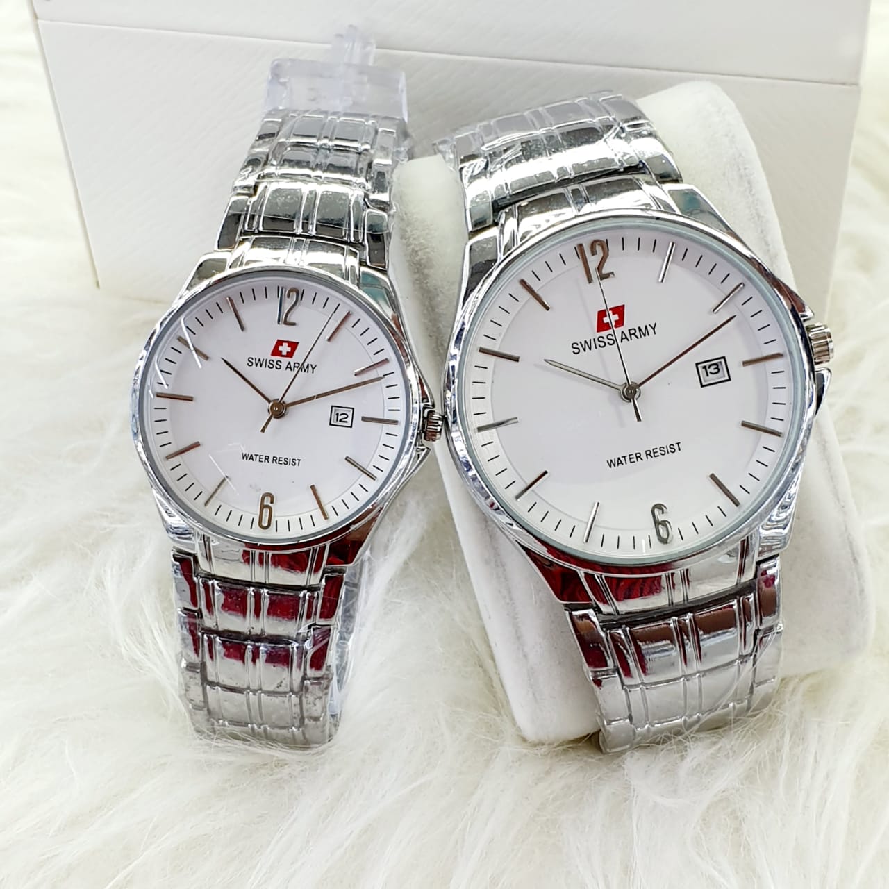 Jam Tangan Pasangan/Cauple Pria & Wanita Terbaru Rantai Stainless Tanggal Aktif Jam Tangan Terlaris Jam Tangan Pasangan/Cauple Pria & Wanita Terbaru Rantai Stainless Tanggal Aktif Jam Tangan Terlaris