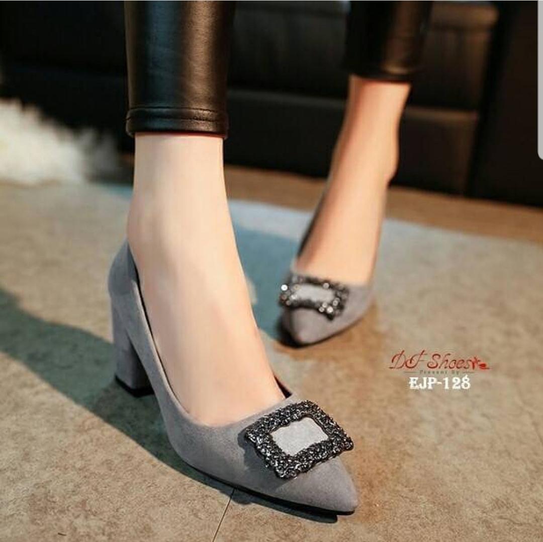Sepatu Wedges Kerja - Sepatu Wedges Kantor - Sepatu Wedges Pesta AMT01 - ANGEL CLCT Sepatu Wedges Kerja - Sepatu Wedges Kantor - Sepatu Wedges Pesta AMT01 - ANGEL CLCT