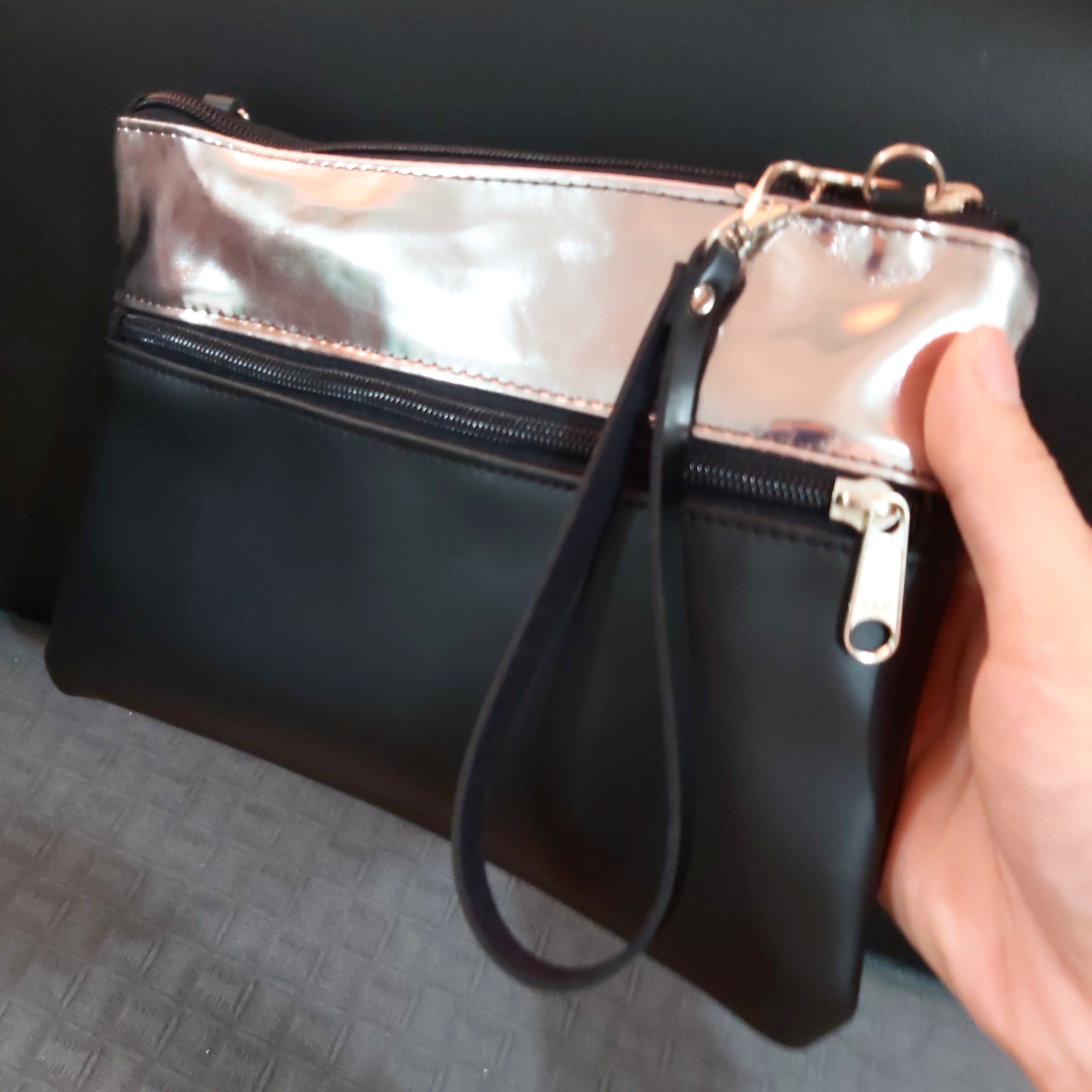 Tas Selempang Wanita Import Batam Ori Terbaru 2020 Model Korea Best Seller (Bisa COD) - BS-052 Tas Selempang Wanita Import Batam Ori Terbaru 2020 Model Korea Best Seller (Bisa COD) - BS-052