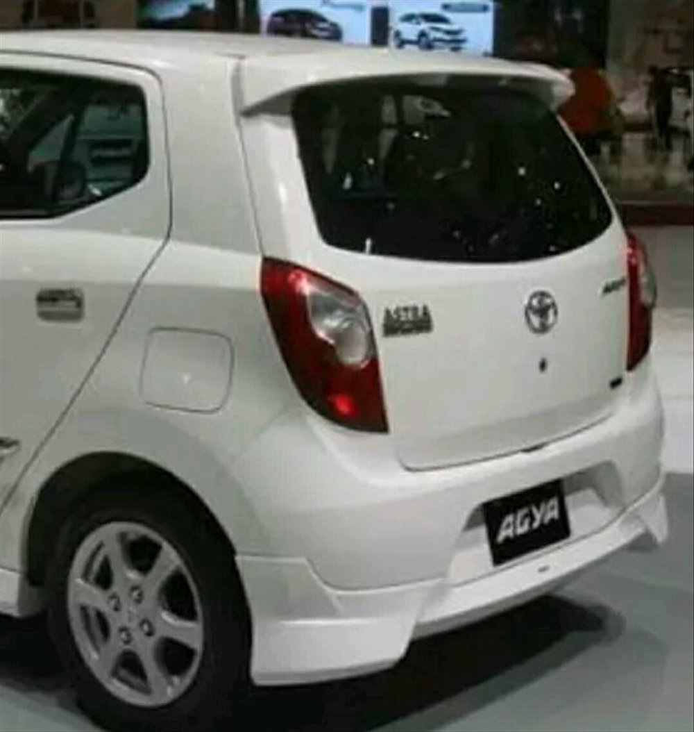 Spoiler Mobil Agya Ayla Putih + Lamp Spoiler Mobil Agya Ayla Putih + Lamp