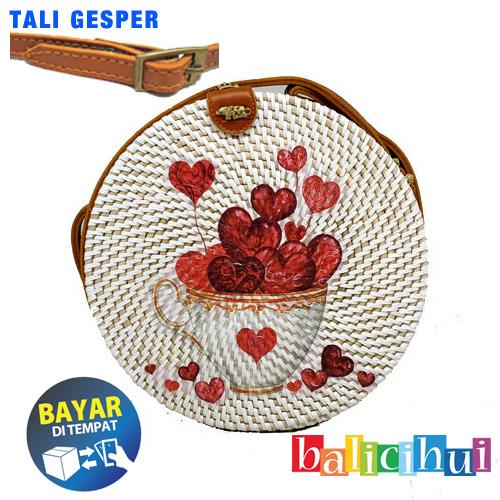 BALICIHUI TAS ROTAN BALI LUKIS LOVE DIAMETER 20 cm / NATURAL RATTAN BAG BALICIHUI TAS ROTAN BALI LUKIS LOVE DIAMETER 20 cm / NATURAL RATTAN BAG