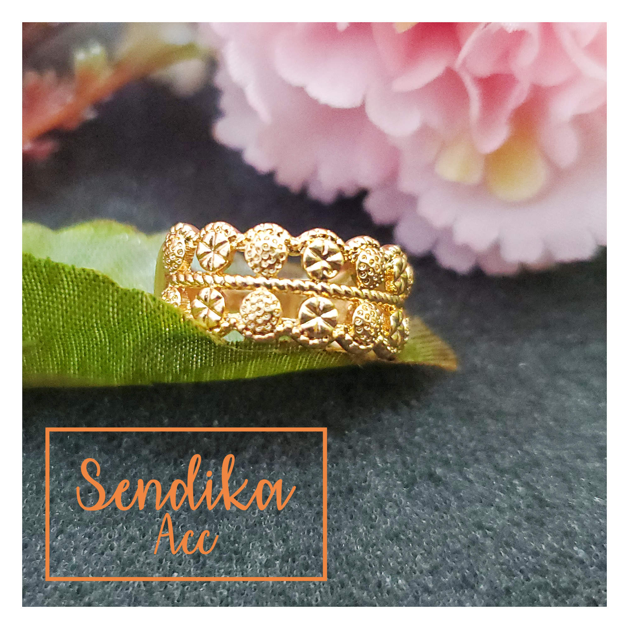 Accessories Wanita Cincin Cantik Dubai 24K Motif Bola Kecil Garis Perhiasan Wanita Accessories Wanita Cincin Cantik Dubai 24K Motif Bola Kecil Garis Perhiasan Wanita