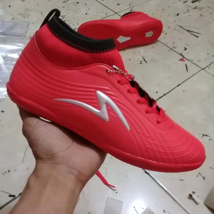 Sepatu olahraga futsal model boot harga terjangkau#futsal#bola BISA BAYAR DI TEMPAT Sepatu olahraga futsal model boot harga terjangkau#futsal#bola BISA BAYAR DI TEMPAT