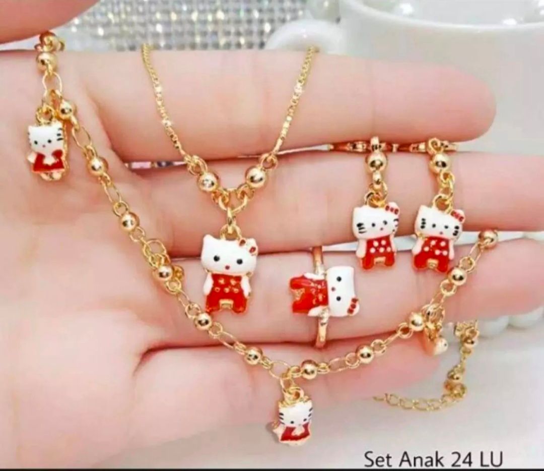SET ANAK HELLO KITTY XUPINGMERAH SET ANAK HELLO KITTY XUPINGMERAH