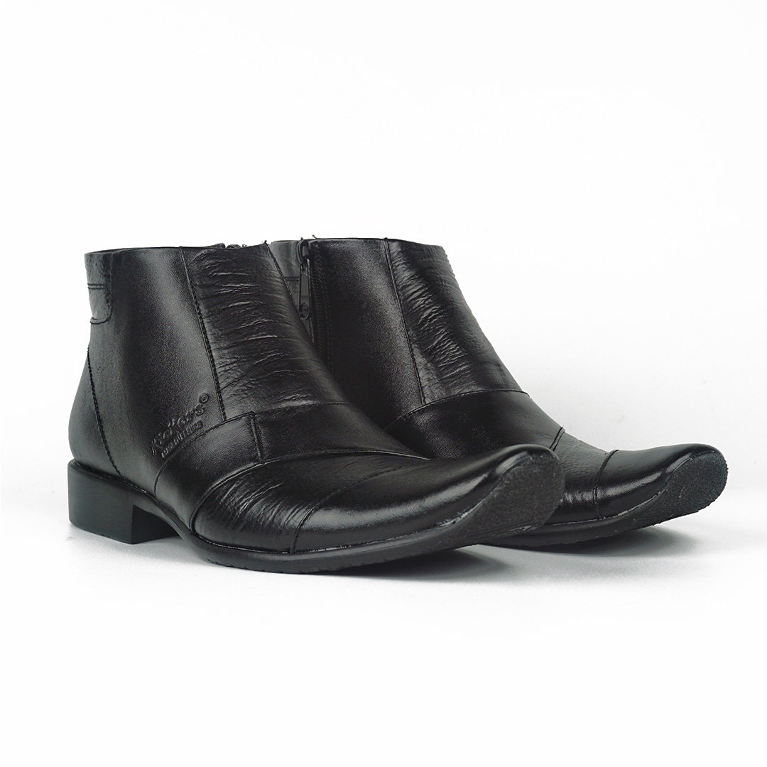 Sepatu Boot Formal Pria Warna Hitam 0322HT Boots Pantofel Kulit Asli Zipper Outsole Karet Sepatu Boot Formal Pria Warna Hitam 0322HT Boots Pantofel Kulit Asli Zipper Outsole Karet