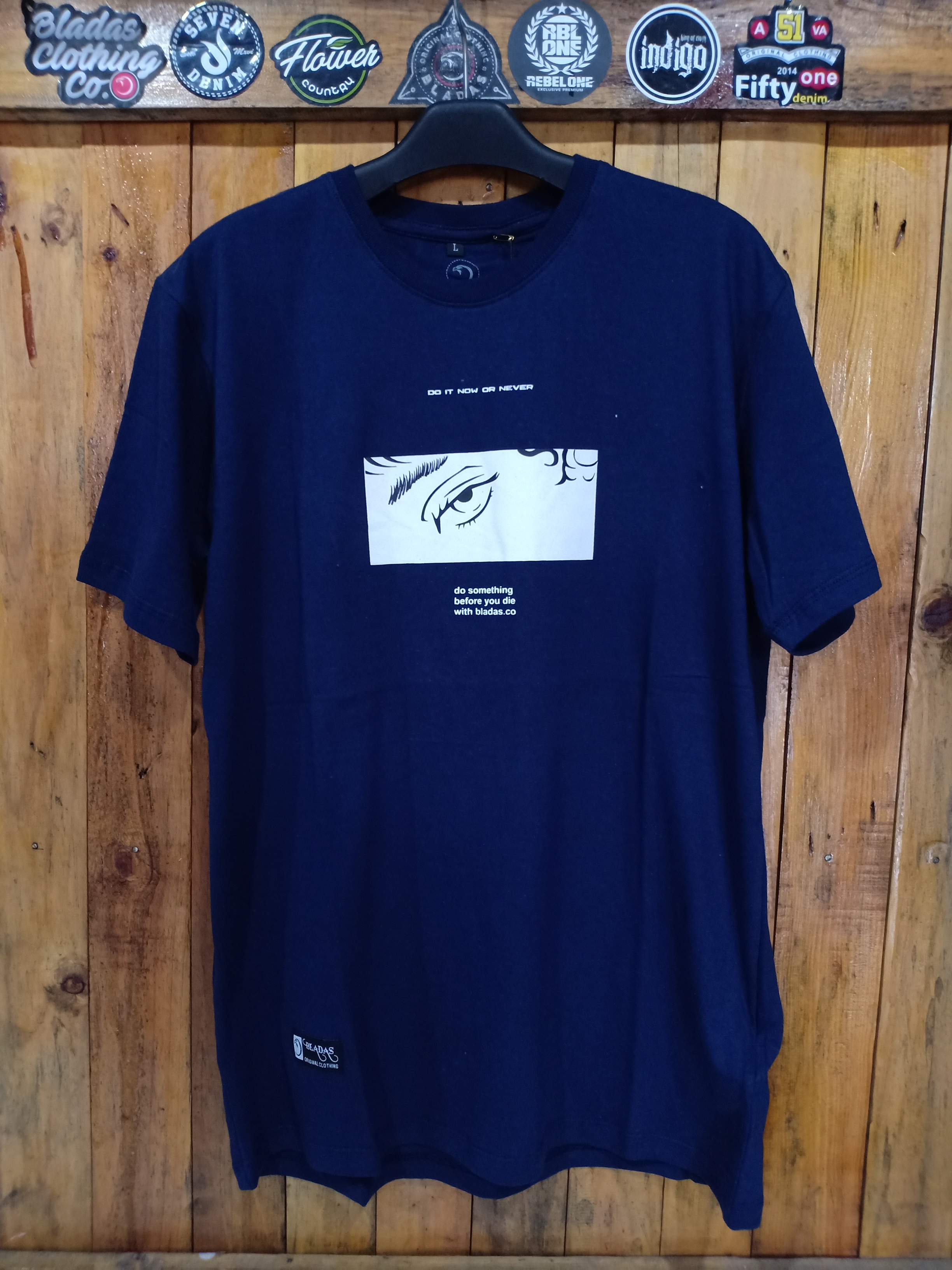 t-shirt pria / baju kaos pria / baju distro / baju lengan pendek / baju premium / kaos distro / baju kaos long / baju kaos short / baju kuning / kaos original t-shirt pria / baju kaos pria / baju distro / baju lengan pendek / baju premium / kaos distro / baju kaos long / baju kaos short / baju kuning / kaos original