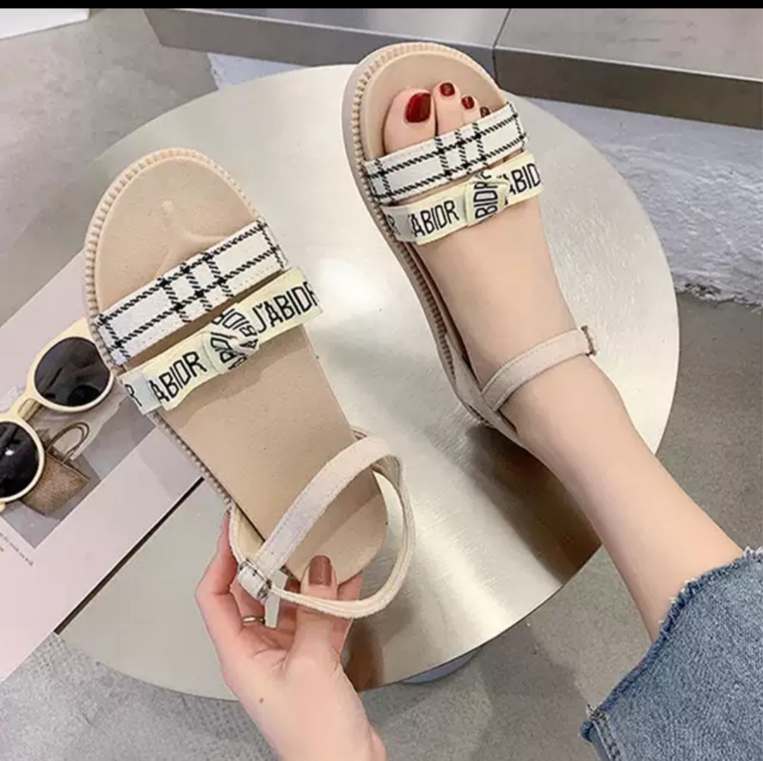 Rosty {Bayar di tempat / COD} Sandal Flat Wanita Terbaru Terlaris 2020 / Sandal Flat Gladiator Kanvas Wanita / Sendal Wanita / Sandal Wanita Bohemian Style / Sandal Wanita Motif Zig-zag / Sandal Monic Rosty {Bayar di tempat / COD} Sandal Flat Wanita Terbaru Terlaris 2020 / Sandal Flat Gladiator Kanvas Wanita / Sendal Wanita / Sandal Wanita Bohemian Style / Sandal Wanita Motif Zig-zag / Sandal Monic