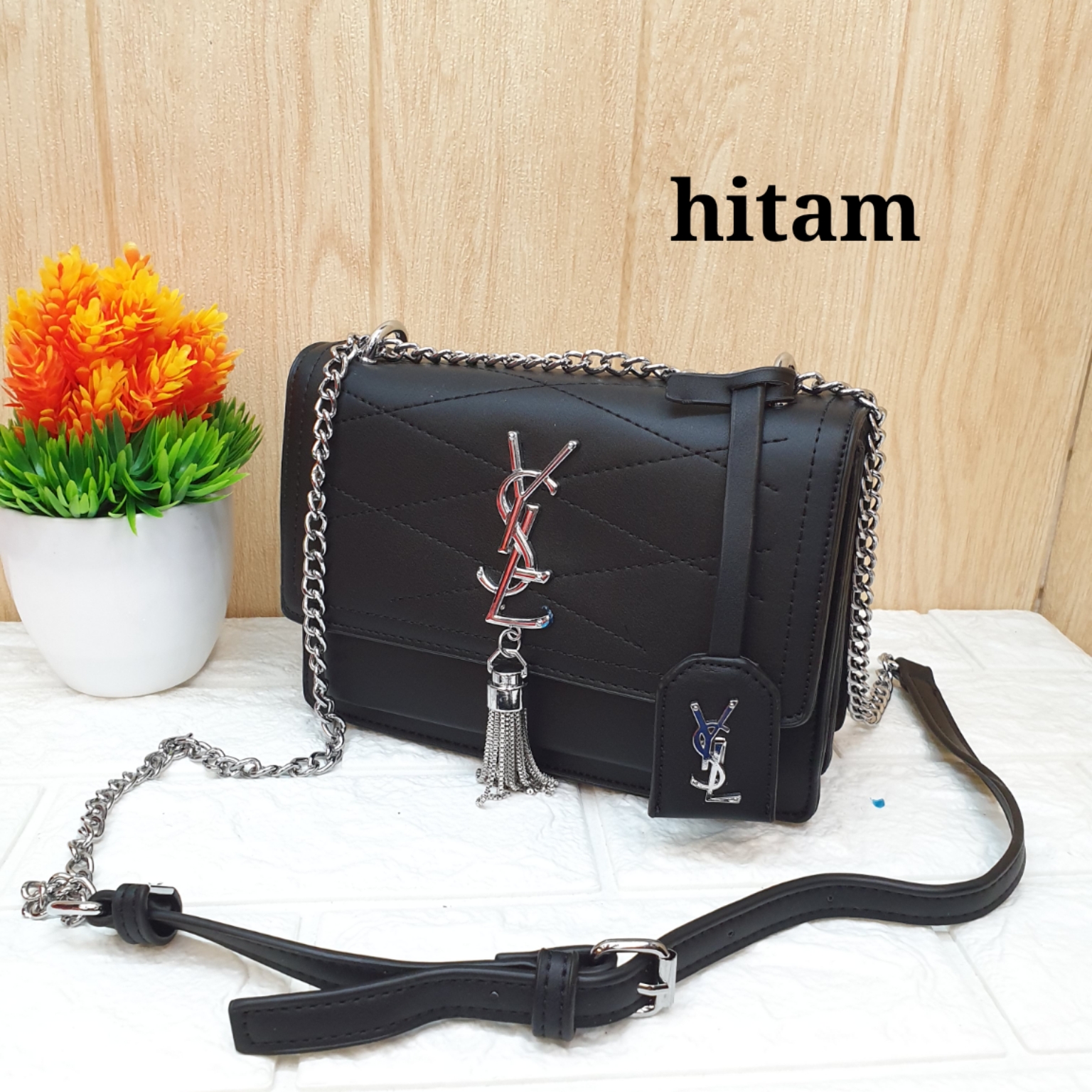 TAS WANITA YL IMPORT WANITA/TAS WANITA BRANDAD /BISA COD/TAS SELEMPANG/ukr 21x15x8 TAS WANITA YL IMPORT WANITA/TAS WANITA BRANDAD /BISA COD/TAS SELEMPANG/ukr 21x15x8