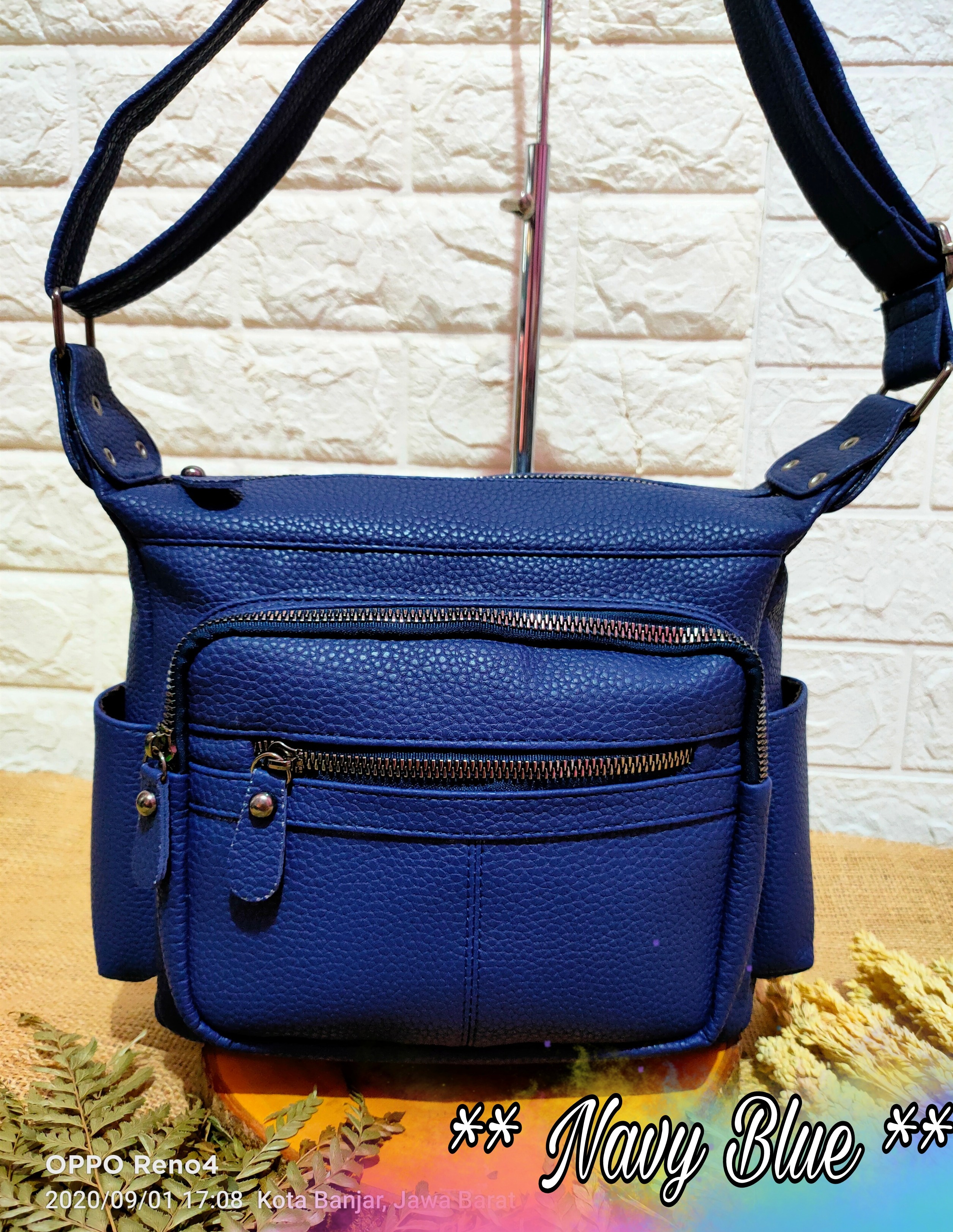 Tas Selempang Papirut Size M Uk 25 X 21 Cm 4 Ruang Tas Selempang Papirut Size M Uk 25 X 21 Cm 4 Ruang