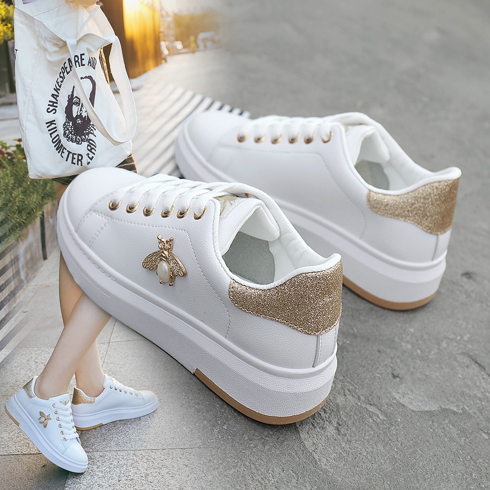 Sepatu Sneakers sneakers Wanita Flat Casual Breathable Warna Putih sports shoes sneakers Sepatu Sneakers sneakers Wanita Flat Casual Breathable Warna Putih sports shoes sneakers