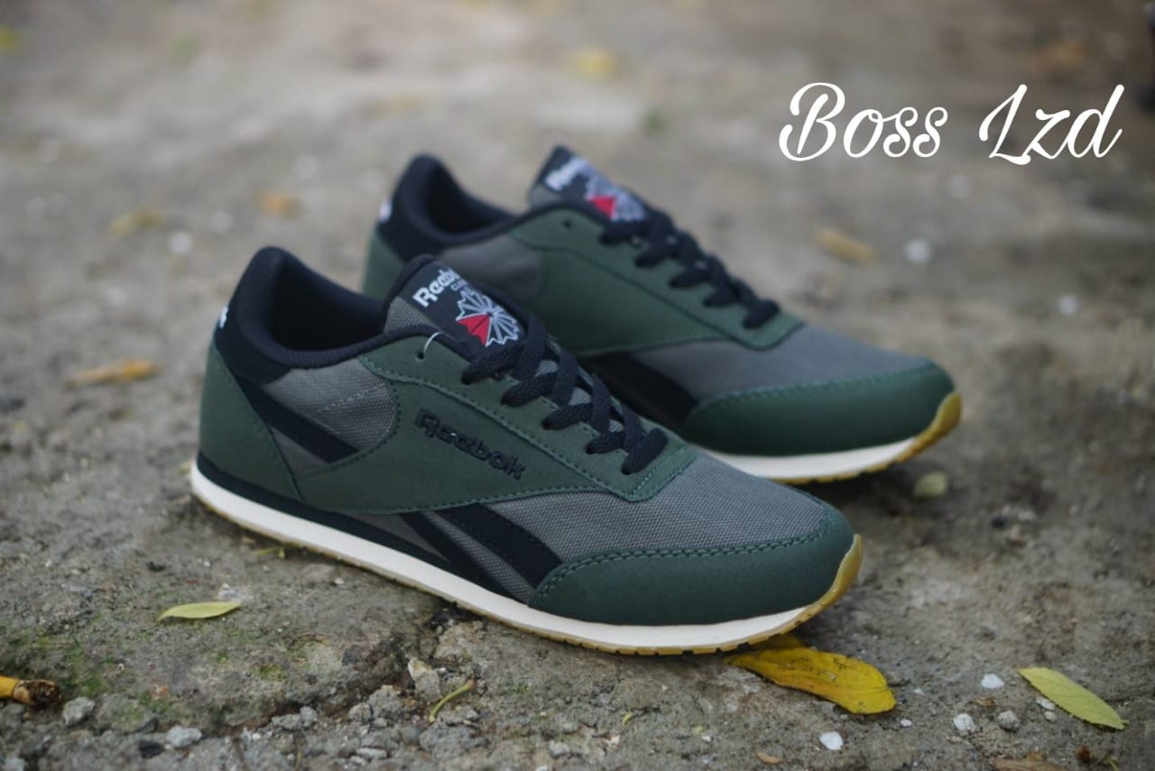 SEPATU SNEAKERS REBOK CLASSIC HIGH QUALITY PREMIUM KELUARAN TAHUN 2020 TERBARU - BOSS LZD SEPATU SNEAKERS REBOK CLASSIC HIGH QUALITY PREMIUM KELUARAN TAHUN 2020 TERBARU - BOSS LZD