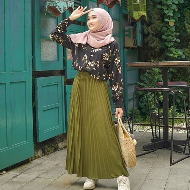 ROK PLISKET TERBARU ROK PLISKET TERBARU