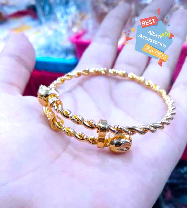 gelang xuping monel dewasa motif plintir-xuping gold gelang xuping monel dewasa motif plintir-xuping gold