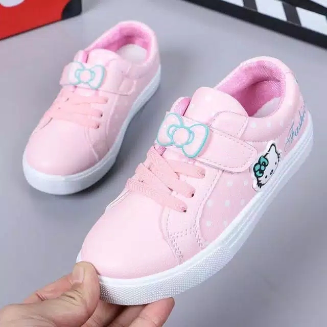 Sepatu Anak Hello Kitty Volk Fashion Sepatu Anak Hello Kitty Volk Fashion