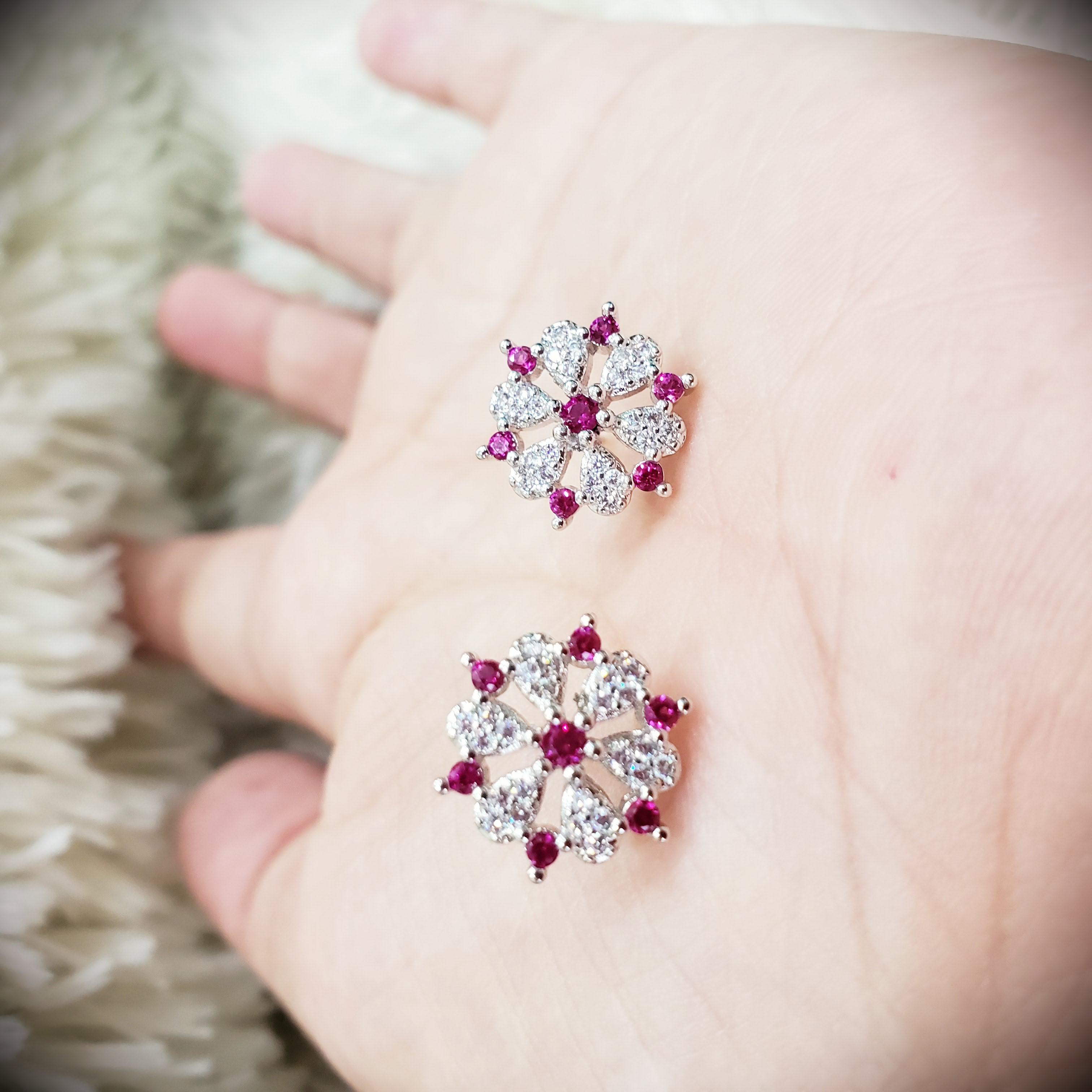 xuping anting giwang anting tusuk berbagai motif mata merah xuping anting giwang anting tusuk berbagai motif mata merah