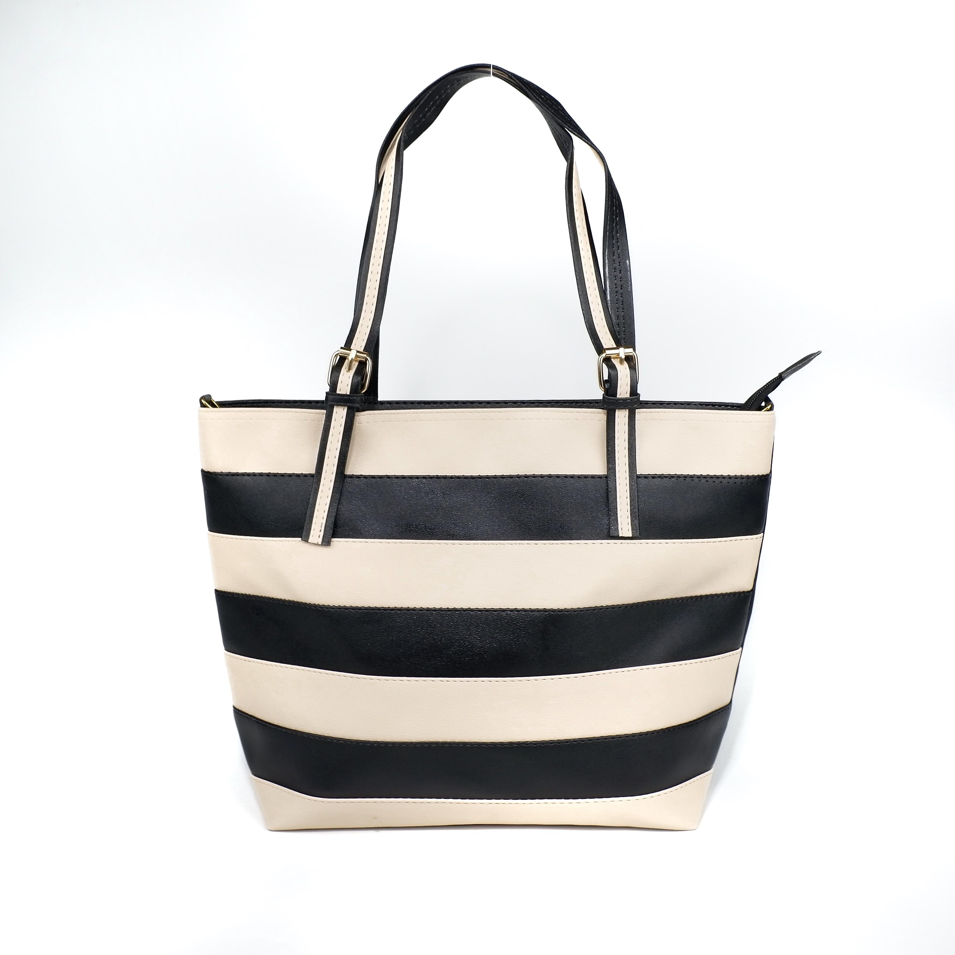 Clairmont Tas Selempang Wanita Import Branded Talbot Bag SNS21 / Tas Wanita / Tas Selempang / Tas Batam / Tas Selempang Wanita / Tas Branded / Tas Branded Batam / Tas Fashion / Tas Cewe / Tas Korea / Tas Kerja / Tas Keren / Tas Murah / Tas Batam Murah Clairmont Tas Selempang Wanita Import Branded Talbot Bag SNS21 / Tas Wanita / Tas Selempang / Tas Batam / Tas Selempang Wanita / Tas Branded / Tas Branded Batam / Tas Fashion / Tas Cewe / Tas Korea / Tas Kerja / Tas Keren / Tas Murah / Tas Batam Murah