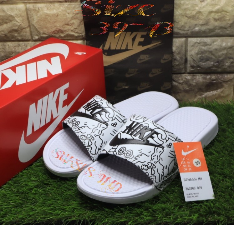 SANDAL SELOP PRIA & WANITA SLIDE SLOP FLIP FLOP SANDALS N8NIKE BANNASI SWOOSH ORIGINAL KASUAL SPORT TERBARU ( BONUS BOX & PAPPERBAG ) SANDAL SELOP PRIA & WANITA SLIDE SLOP FLIP FLOP SANDALS N8NIKE BANNASI SWOOSH ORIGINAL KASUAL SPORT TERBARU ( BONUS BOX & PAPPERBAG )