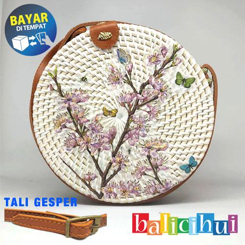 BALICIHUI TAS ROTAN BALI LUKIS SAKURA DIAMETER 20 cm / NATURAL RATTAN BAG BALICIHUI TAS ROTAN BALI LUKIS SAKURA DIAMETER 20 cm / NATURAL RATTAN BAG