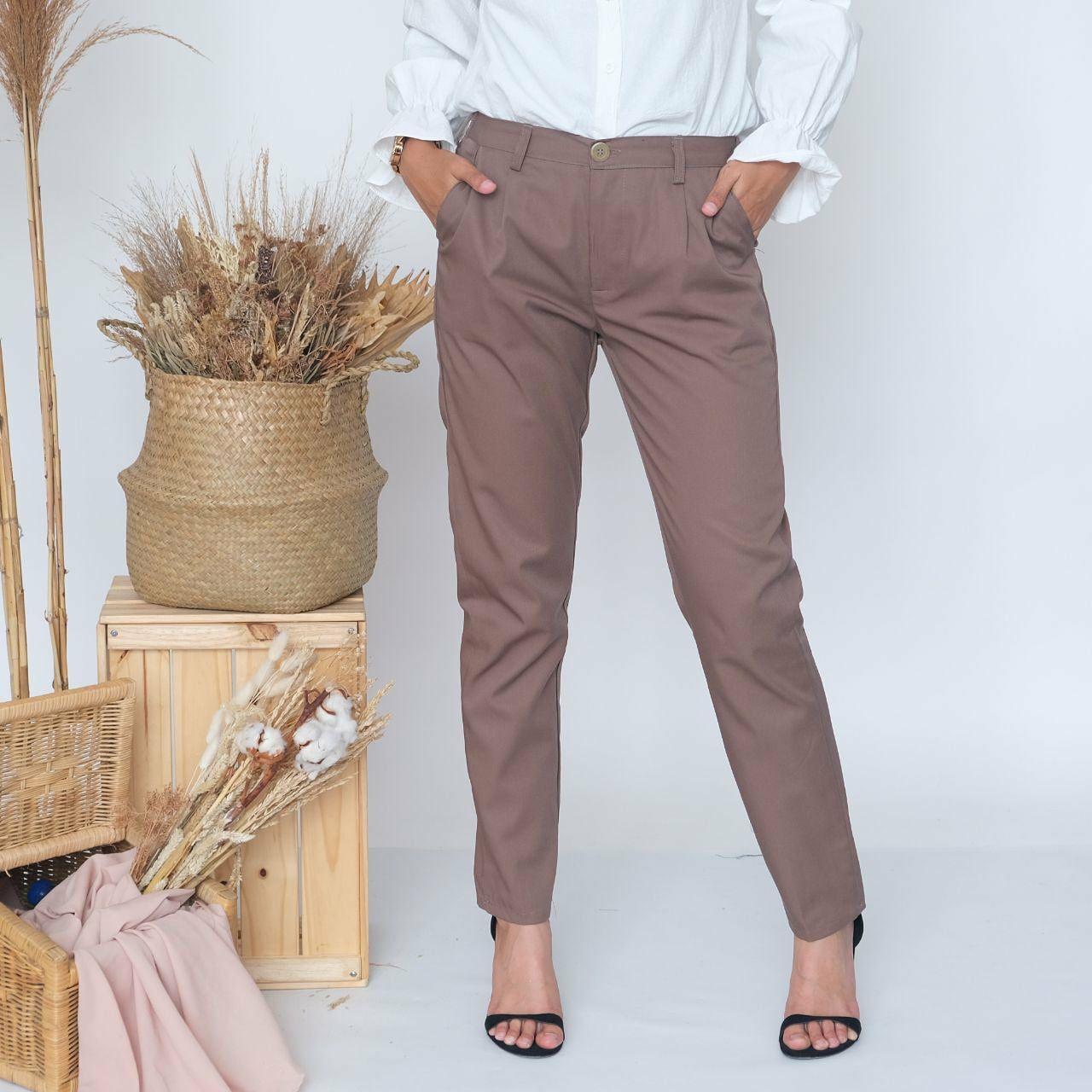 BAGGY PANTS JUMBO / BAGGY XXL / 4L / 5L /AMERICAN DRILL BAGGY JUMBO / CELANA KERJA WANITA JUMBO BAGGY PANTS JUMBO / BAGGY XXL / 4L / 5L /AMERICAN DRILL BAGGY JUMBO / CELANA KERJA WANITA JUMBO