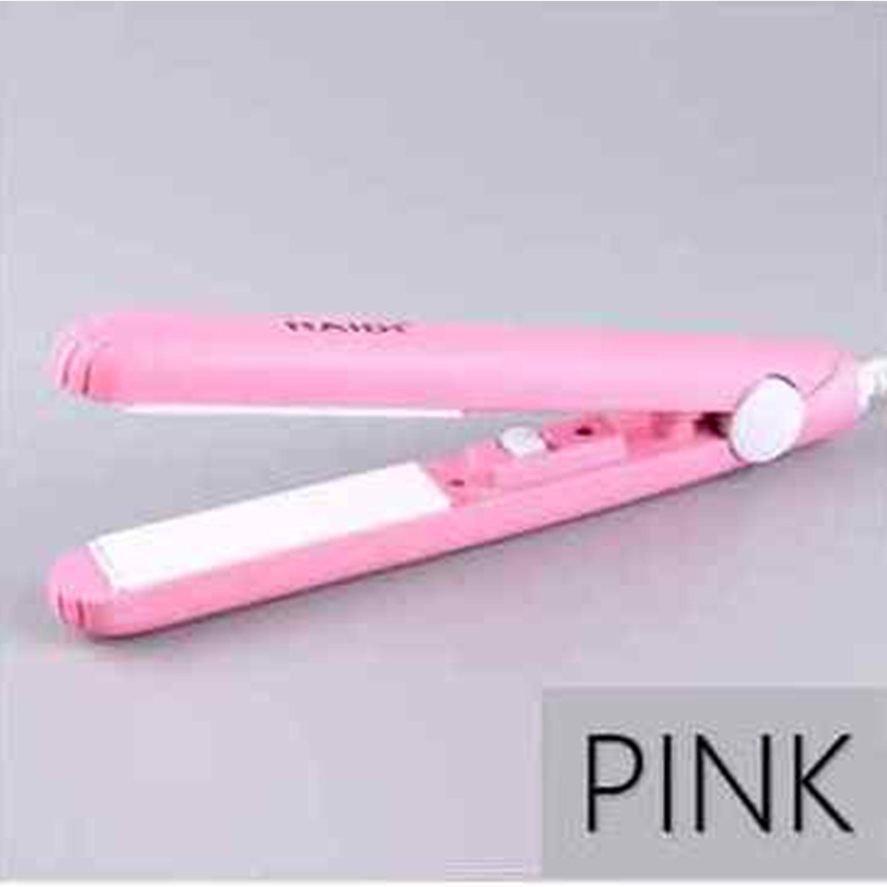 Sien Collection Catok Rambut Lurus Sonar SN-228 / Catok Rambut Mini / Hair Straightener Iron For Travelling / Catok Rambut Portable / Catokan Rambut / Alat Pelurus Rambut / Pelurus Rambut Profesional / Catok Rambut Sonar Murah Sien Collection Catok Rambut Lurus Sonar SN-228 / Catok Rambut Mini / Hair Straightener Iron For Travelling / Catok Rambut Portable / Catokan Rambut / Alat Pelurus Rambut / Pelurus Rambut Profesional / Catok Rambut Sonar Murah