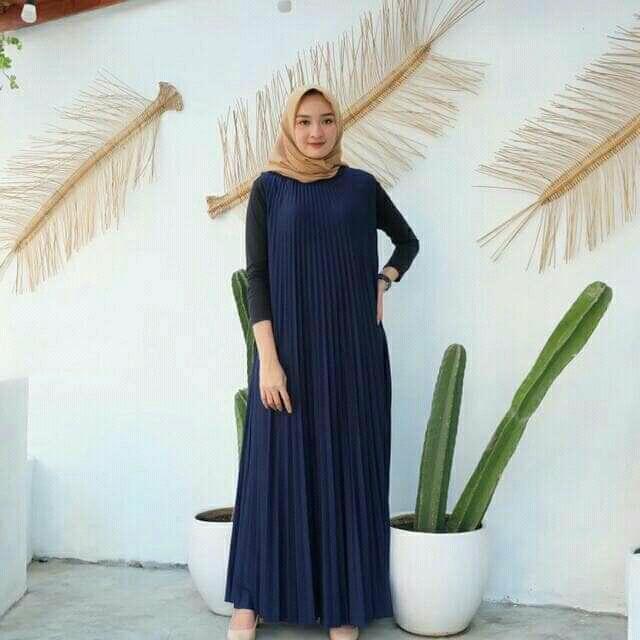 dress plisket / long dress dress plisket / long dress
