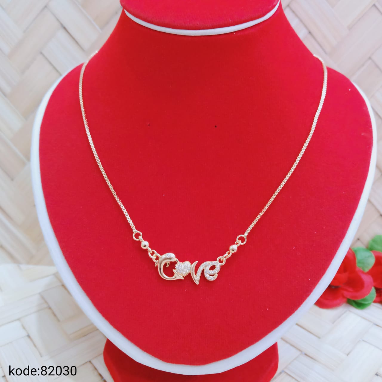 Aramashel - Kalung Set Liontin Lapis Emas 18K Mirip Emas asli - Kalung Anti Karat - Kalung Wanita Aramashel - Kalung Set Liontin Lapis Emas 18K Mirip Emas asli - Kalung Anti Karat - Kalung Wanita