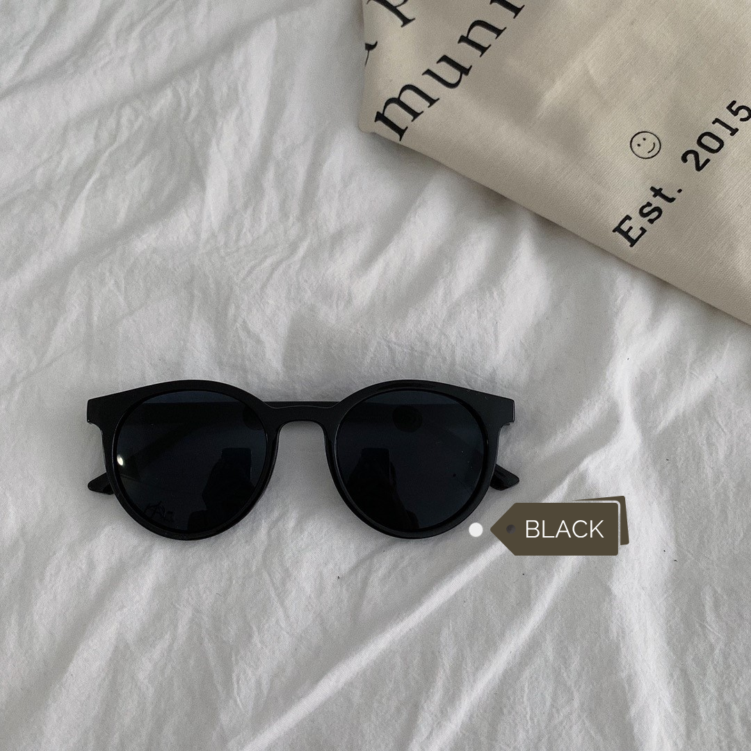 RICISE - Kacamata Hitam Wanita Gaya Retro Frame Bulat Fashion Korea Dengan Anti Radiasi - Fk3008 RICISE - Kacamata Hitam Wanita Gaya Retro Frame Bulat Fashion Korea Dengan Anti Radiasi - Fk3008