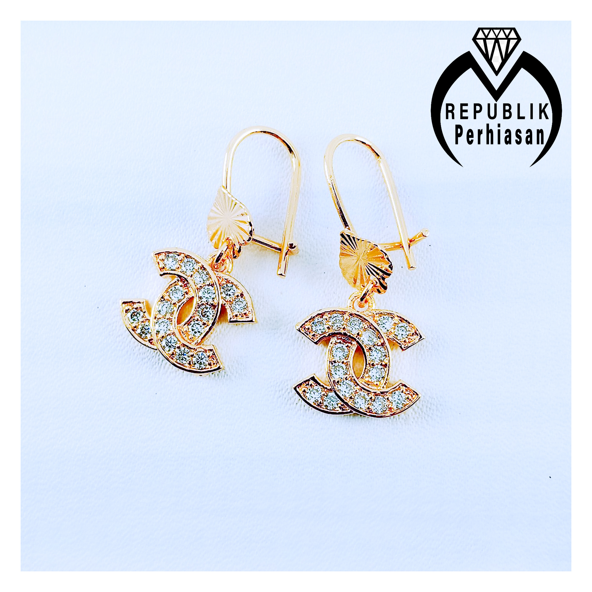 Anting Xuping Dewasa Anak Bisa Model Chanel Permata Jurai Perhiasan Wanita Anting Xuping Dewasa Anak Bisa Model Chanel Permata Jurai Perhiasan Wanita