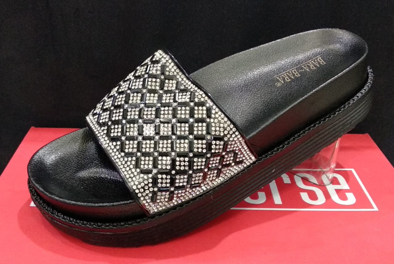 Sendal Wedges Wanita Bara Bara Mutek Mutek /Sandal Jelly Wedges Bara-Bara Wanita/Sendal Jelly/Sendal Cantik/Best Seller/Bisa COD Sendal Wedges Wanita Bara Bara Mutek Mutek /Sandal Jelly Wedges Bara-Bara Wanita/Sendal Jelly/Sendal Cantik/Best Seller/Bisa COD