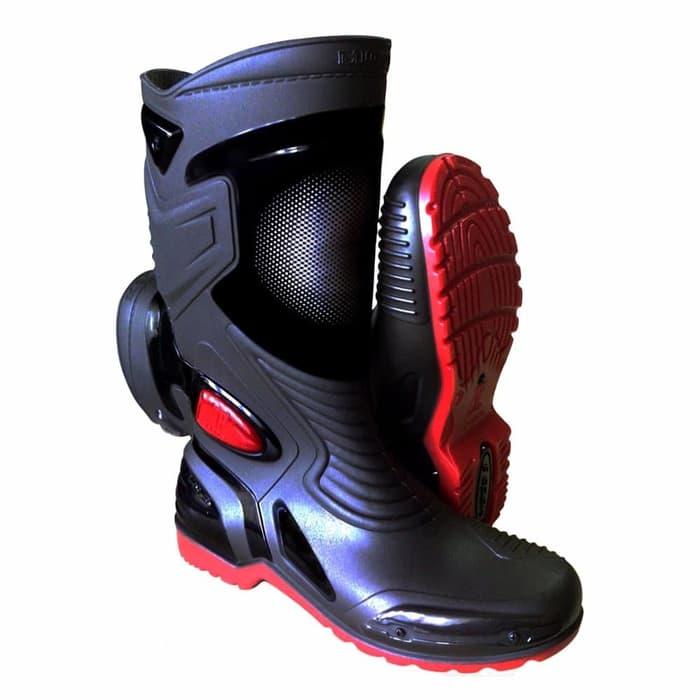 AP Boots Moto 3 Sepatu Safety Anti Air Bahan PVC By AP Boots AP Boots Moto 3 Sepatu Safety Anti Air Bahan PVC By AP Boots
