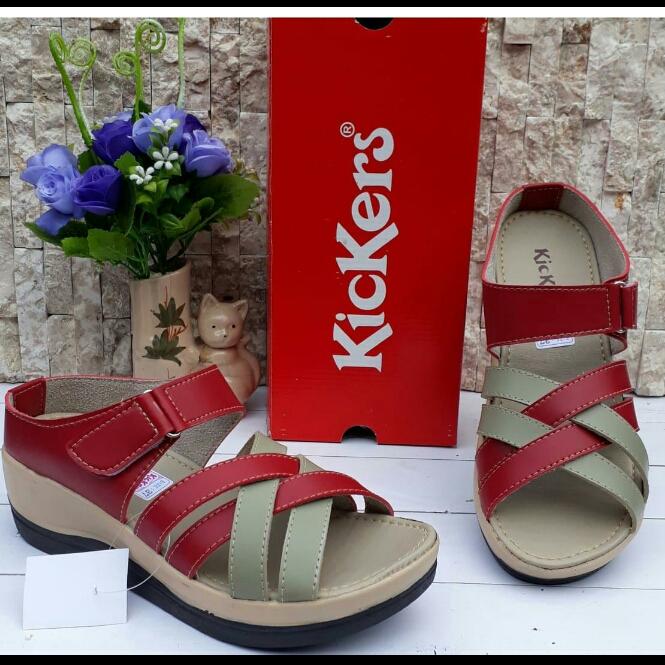 Bisa COD Sandal Sepatu Kickers Krem Merah Uk 37 38 39 40 Bisa COD Sandal Sepatu Kickers Krem Merah Uk 37 38 39 40