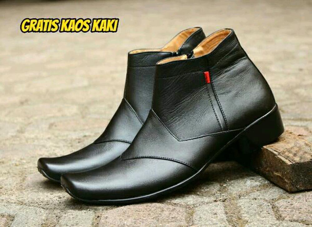 Sepatu Pantofel Kickers Pria Tinggi Murah-Sepatu Formal Kerja Slip On -Puma-Adidas-Nike-Vans-Kickers 1