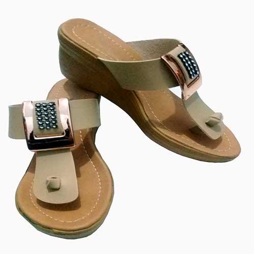 Therwan Sandal Wedges Wanita / Sendal Wedges Casual / Cream Januari 2019 - 4 Therwan Sandal Wedges Wanita / Sendal Wedges Casual / Cream - 4