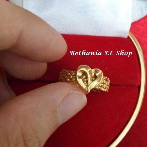 400+ Gambar Cincin Setengah Gram HD 400+ Gambar Cincin Setengah Gram HD