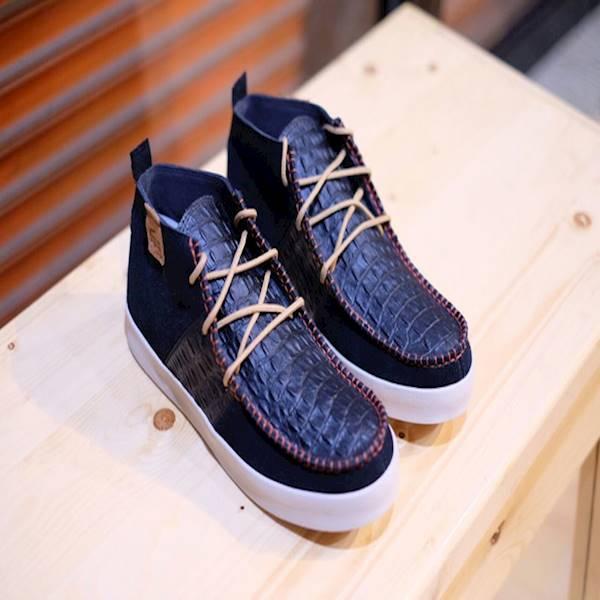 Sepatu Original LACOSTE Carnaby Retro PRM Black