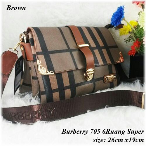Burberry 705 6Ruang