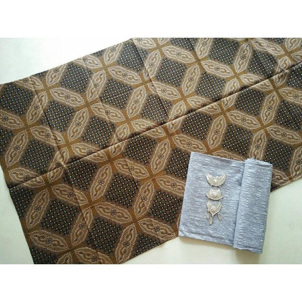 Kain Batik Solo Motif Sogan Truntum Mukti