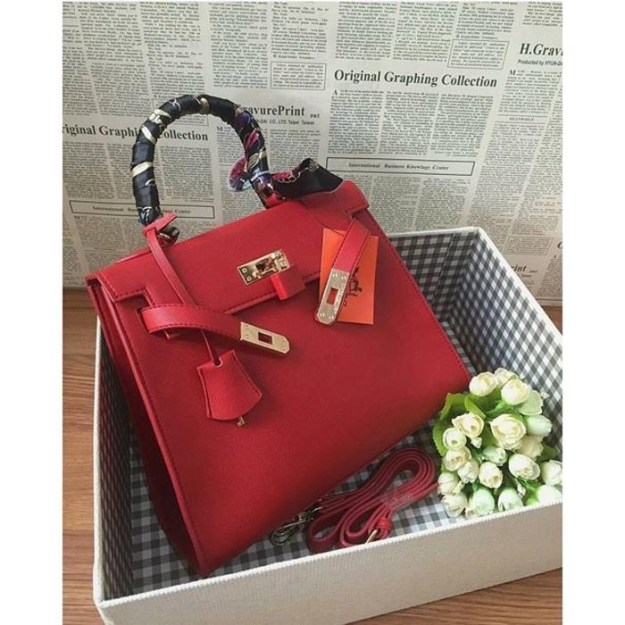 Hermes Kelly Taiga Candy (mini) Red