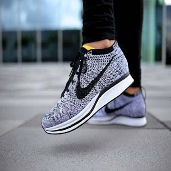 Free Kaos Kaki Sepatu Casual Nike Flyknite Racer Premium BNIB Ori