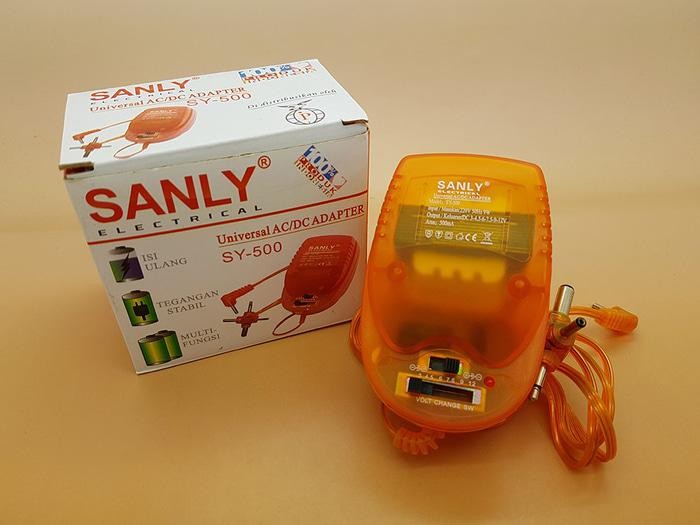 Multi Adaptor Universal Sanly SY-500 ( 500 mA , 3v,4.5v,6v,7.5v,9,12v)