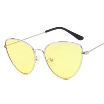 Kacamata Hitam Wanita Model Triangle Cat Eye Sunglasses Women UV Protection Januari 2019 - 3 Kacamata Hitam Wanita Model Triangle Cat Eye Sunglasses Women UV Protection - 3