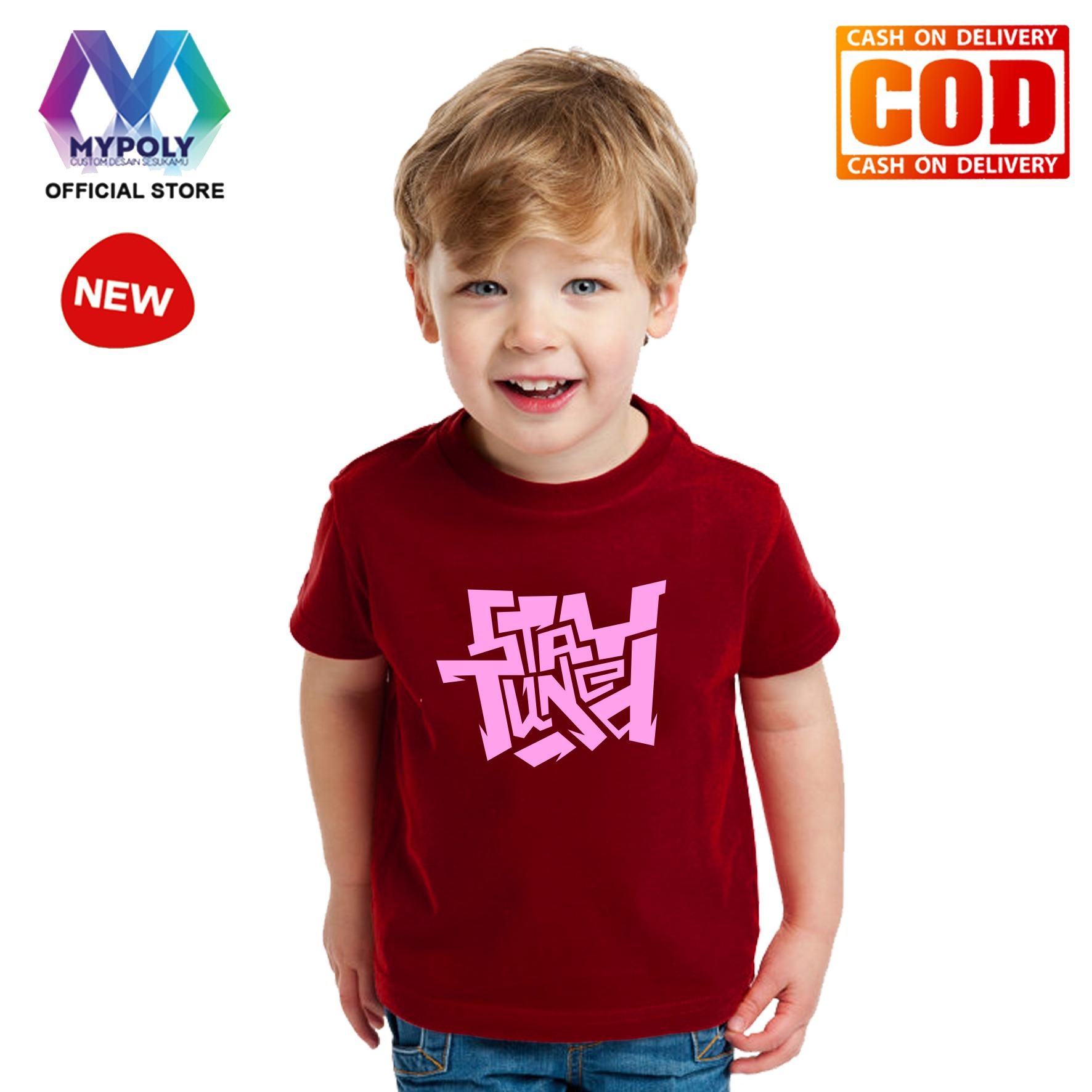 Kaos Premium Mypoly Anak Pria laki-laki AP / Baju Couple Family Keluarga / Tshirt distro / Fashion atasan / Kaos Anime / Kaos Animasi / Kaos Super Hero / Kaos Kartun / Kaos Cartoon / Kaos Lucu / Kaos Gambar Karakter / Kaos Anak Stay Tuned