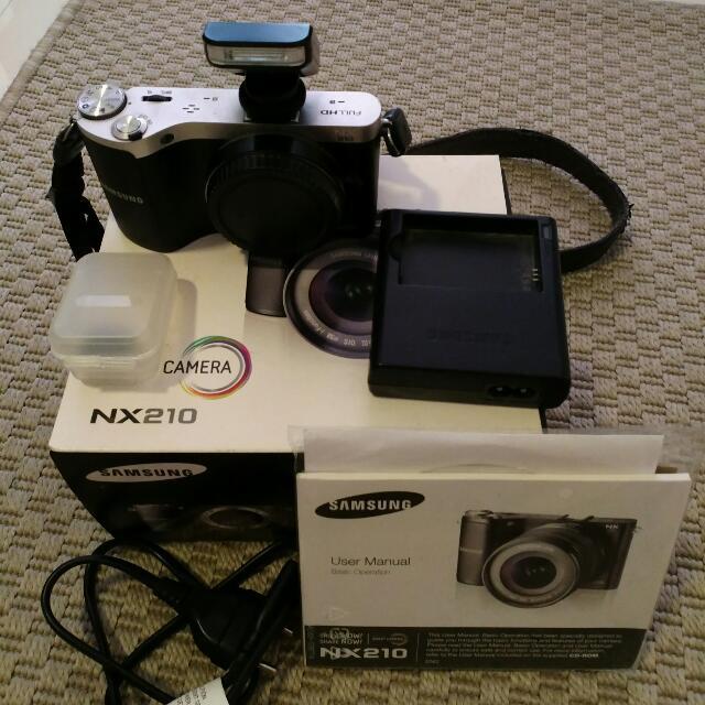 Samsung NX210