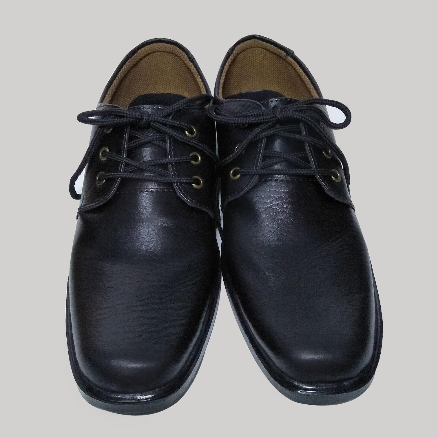 Fitur Calvien Sepatu Pria Formal Sepatu Kulit Sepatu Pantofel Sepatu Calvien Sepatu Pria Formal Sepatu Kulit Sepatu Pantofel Sepatu Murah Kode CL