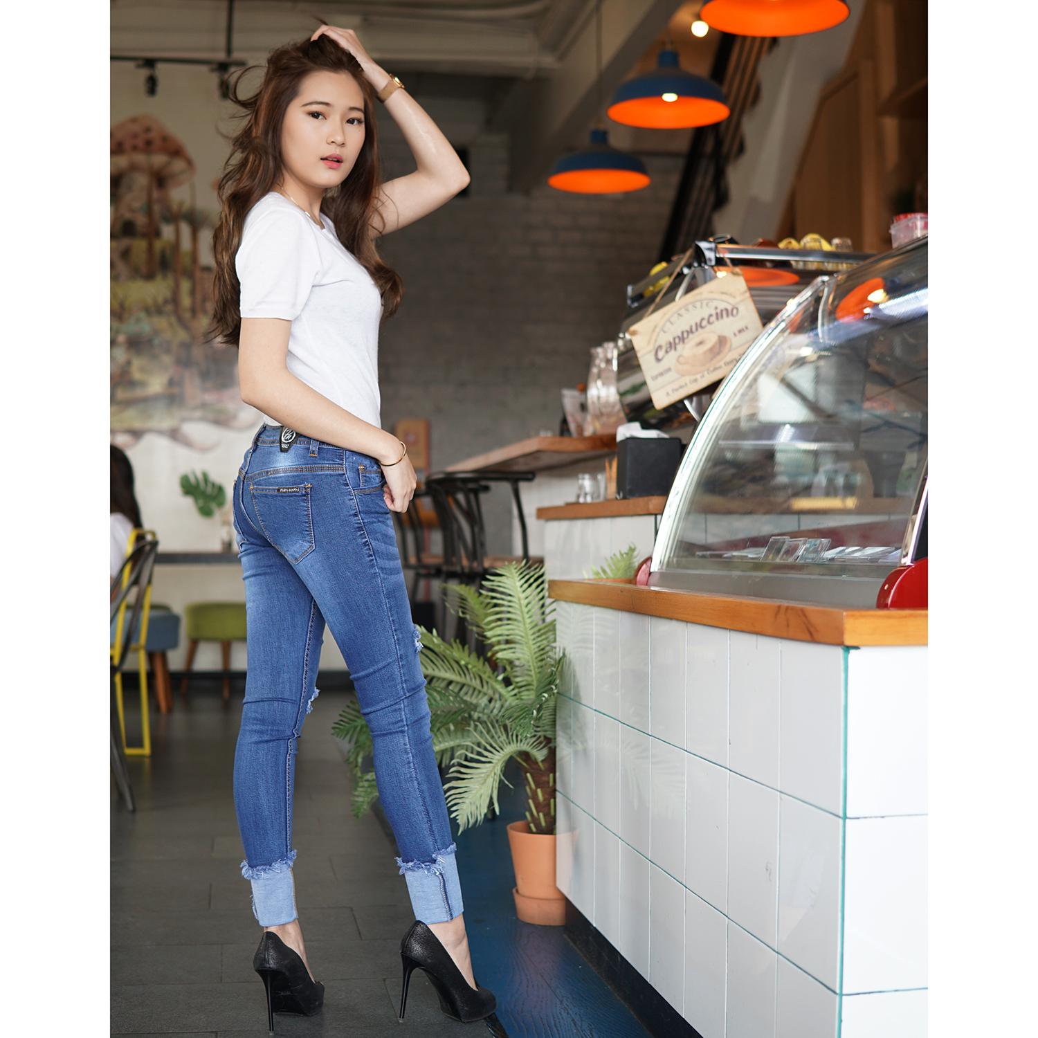Fitur Rumah Jeans Celana Jeans Wanita Soft Jeans Patch Stik Balik Rumah Jeans Celana Jeans Wanita Soft Jeans Patch Stik Balik Skinny Jeans Cewek