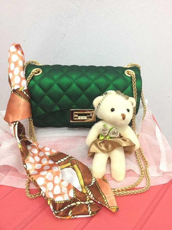 Tas Tas Selempang Branded Wanita Cantik Berkelas Tas ChaneL Classic Matte Mini UK 18 CM MAROON ONLY