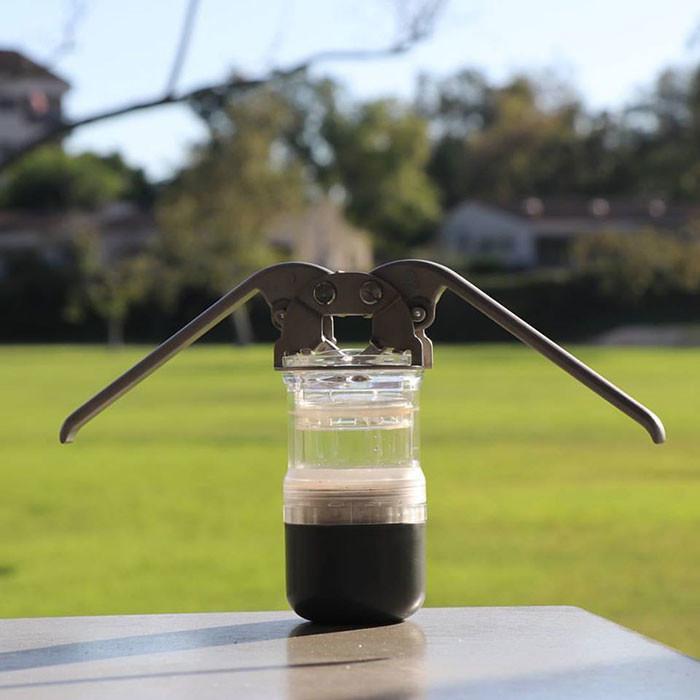 Detail Gambar Leverpresso - All in One Portable Lever Espresso Maker (Black) Terbaru